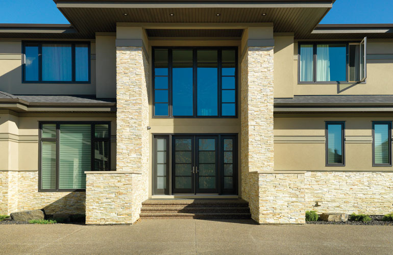 windows,doors,exteriors,aluminum-clad-windows,lynx-hybrid-windows,finishing-touches,aluminum-clad-exterior-doors